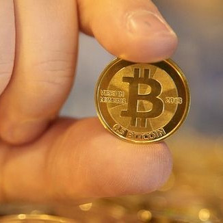 疯狂比特币小说(疯狂的比特币什么时候上映)