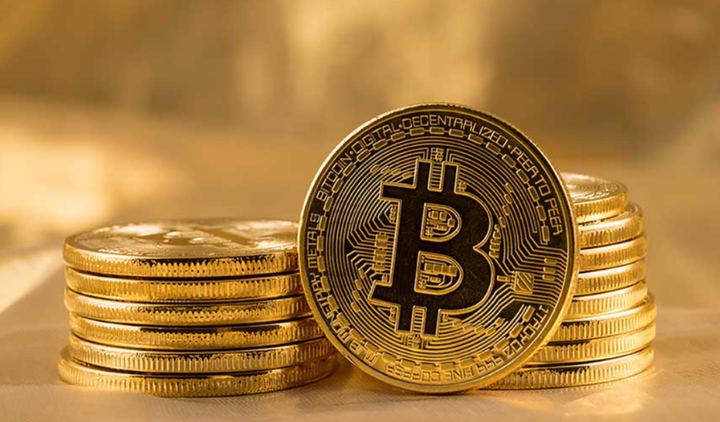 还在盯着比特币(还在盯着比特币的人) 还在盯着比特币(还在盯着比特币的人)